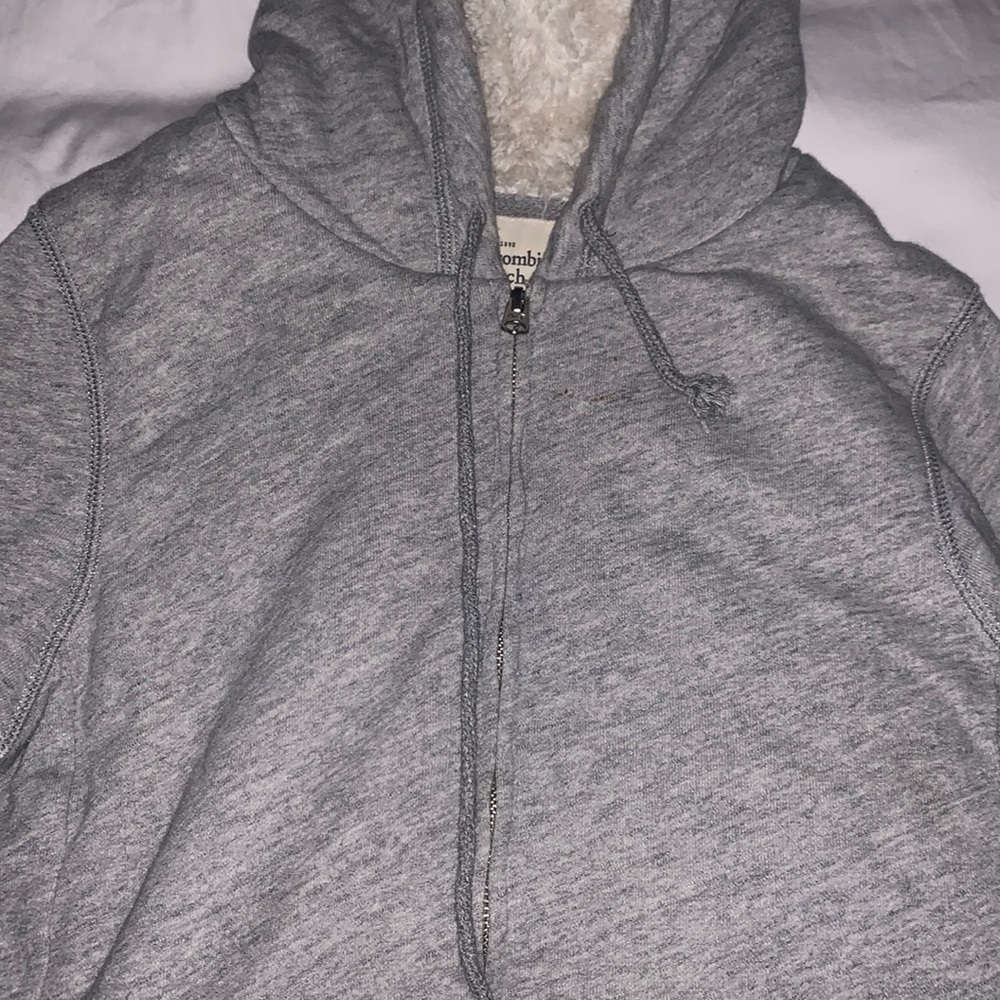 zip up hoodie